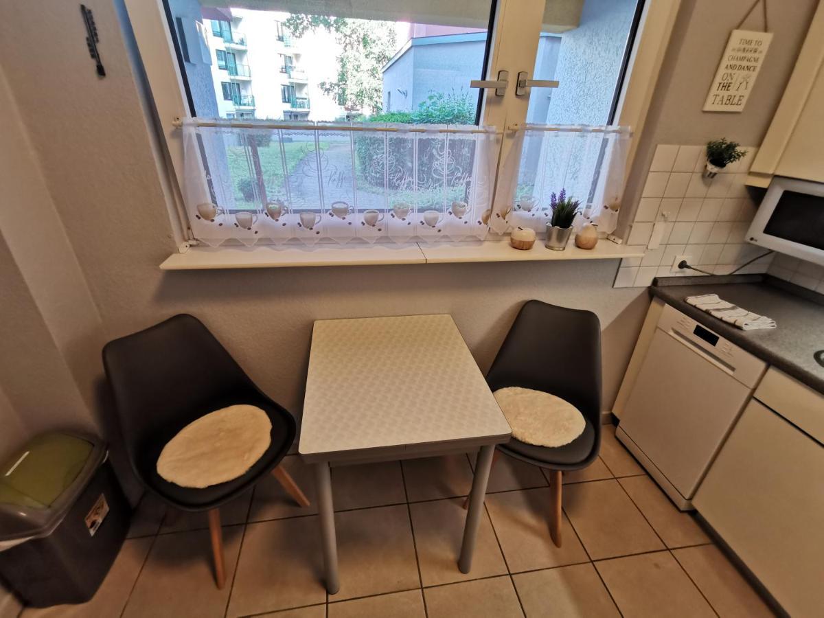 Schoene 3-zimmer Erdgeschosswohnung Am Bergpark,unesco,therme,train, Wilhelmshoeher Allee 329 Apartment Kassel